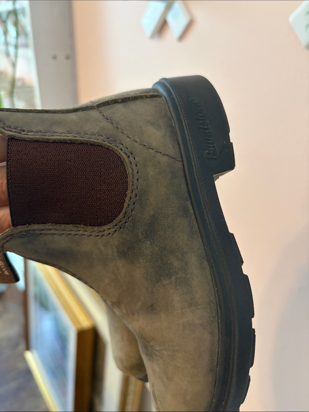 Blundstone Chelsea Boots Size 9 toddler - Picture 5 of 6